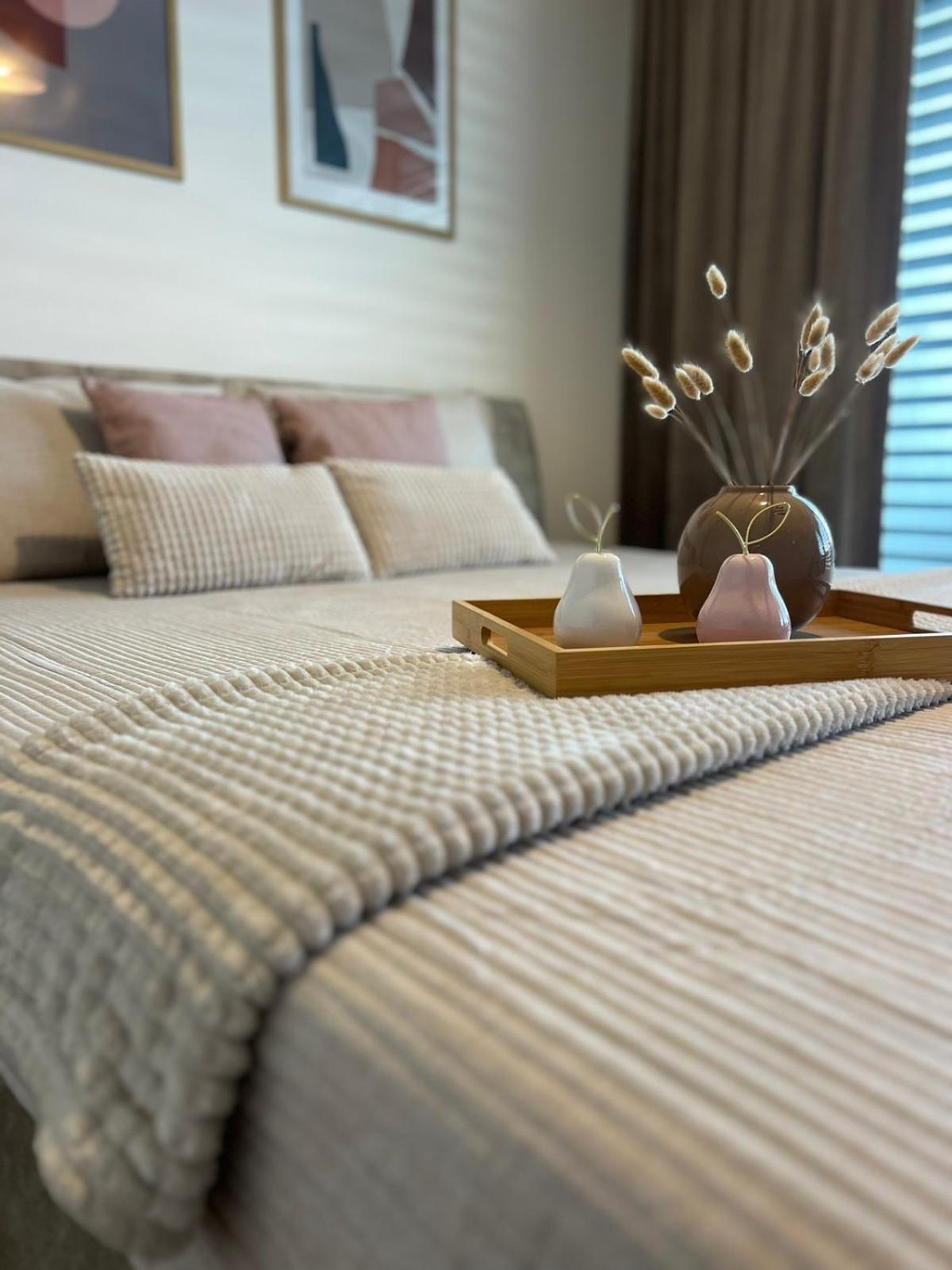 M&M2 Apartment Near Center With Free Parking - Ac Кошице Экстерьер фото